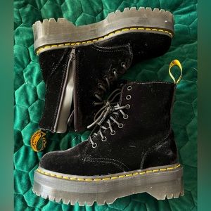 Doc Martens Velvet Jadon